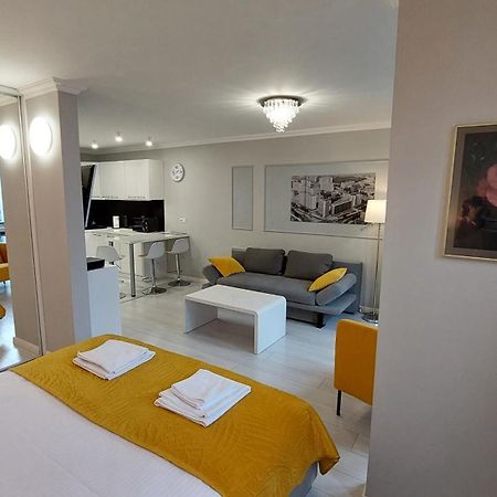 Elegancki Apartament W Sercu Warszawy Warszawa Exteriör bild
